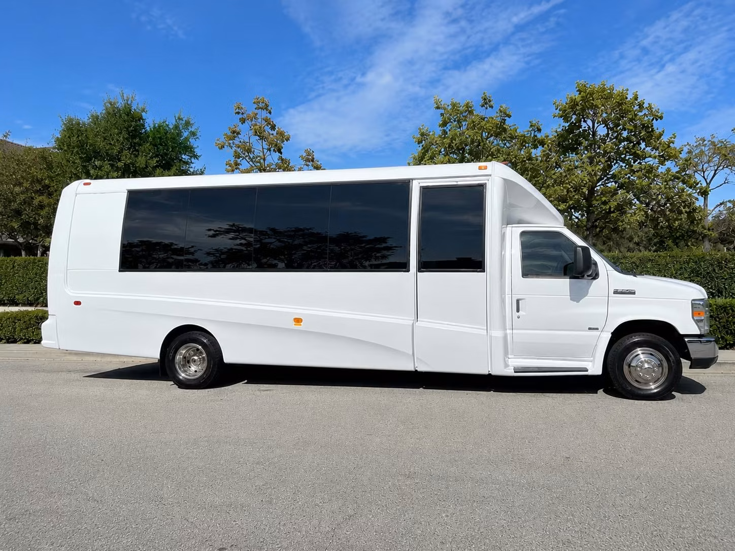 san ramon 20 passenger minibus rental